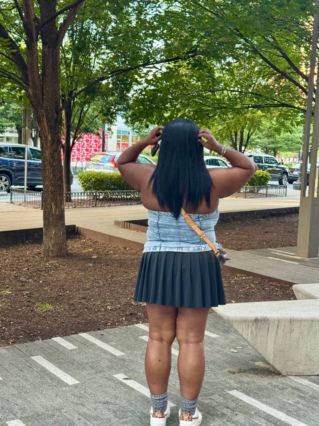 Give Me a Damn&nbsp;Second!